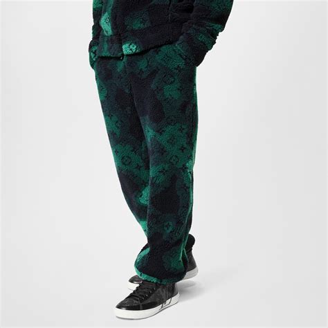 louis vuitton digi camo|Monogram Camo Fleece Jogpants .